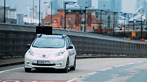 Autonomer Nissan Leaf auf Londons Straßen. Foto: NIssan