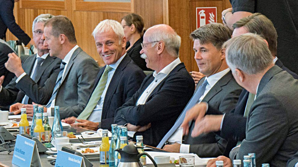 Diesel-Gipfel in Berlin mit den Autobossen von Audi, VW, Daimler und BMW. Foto: BMVI