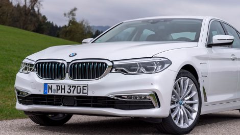 Der BMW 530e macht in manchen Märkten mehr als ein Drittel der Verkäufe aus. Foto: BMW