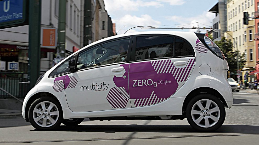 Ein Peugeot iOn vom Carsharinganbieter Multicity. Foto: Citroen