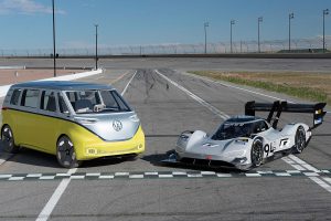 DEr I.D. Buzz und der I.D. R Pikes Peak. Foto: Volkswagen